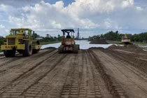 Thí điểm dùng cát biển thay thế cát sông đắp nền cao tốc khu vực ĐBSCL