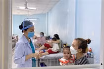 Sốt xuất huyết tăng nhanh gấp 4 lần
