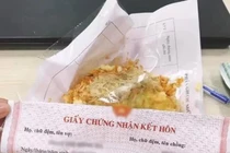 Tan nát vì giấy kết hôn... gói xôi