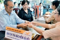 Bị cắt lương hưu hàng tháng