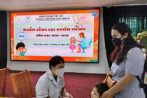 Hà Nội: Khám khiếm thính cho trẻ mầm non