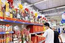 Quà Tết 2024: Hàng bình dân lên ngôi