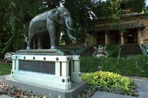 Tượng voi cổ độc đáo nhất Việt Nam