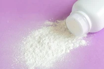 Những mỹ phẩm tuyệt đối không dùng cho bé 