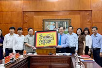  Phát huy vai trò của đội ngũ trí thức đóng góp cho địa phương