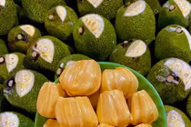 Mít Thái giảm giá mạnh