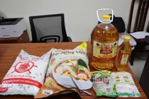 Chuyên gia chỉ cách nhận biết dầu ăn, mì chính giả