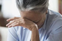 Bố mẹ choáng váng trước yêu cầu của cậu con trai thành đạt