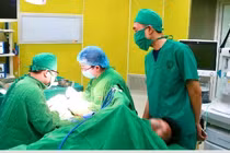 Tự ý tiêm thuốc, coi chừng biến chứng nguy hiểm