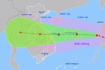 Siêu bão Noru áp sát đất liền giật cấp 17, miền Trung mưa to từ chiều 27/9