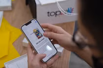 iPhone 14 tại Việt Nam giá chính hãng bao nhiêu?