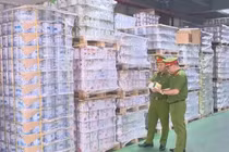 Sữa giả được công an phát hiện 