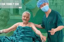 Kỳ tích thay khớp háng thành công cho cụ ông 99 tuổi