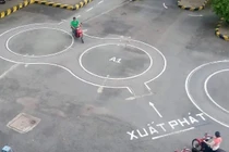 Người có GPLX ô tô được miễn thi lý thuyết sát hạch xe máy