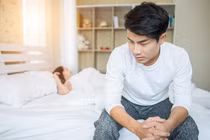 Đàn ông cũng có ngày “đèn đỏ”