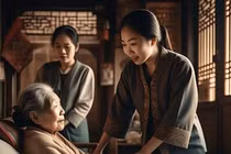 8/3 đưa mẹ chồng phong bì 10 triệu, câu nói của bà khiến tôi sốc nặng