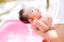 Cách chọn sữa tắm an toàn cho bé