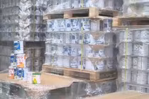 Triệt phá đường dây sản xuất 573 nhãn hiệu sữa bột giả ở Hà Nội