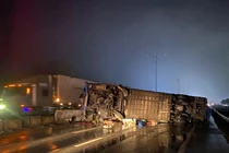 Quảng Trị: Lật xe khách trên quốc lộ 1A, nhiều người bị thương