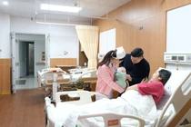 Dịch vụ thai sản trọn gói của Bệnh viện C hơn, thua Phụ sản Hà Nội?