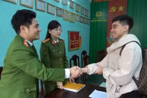 Nam sinh viên trả lại 219 triệu cho người đàn ông chuyển nhầm