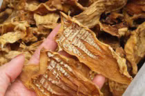 Bí quyết chọn mua măng khô không bị tẩm hóa chất