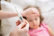 Cảnh giác với bệnh viêm não ở trẻ em