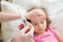 Cảnh giác với bệnh viêm não ở trẻ em