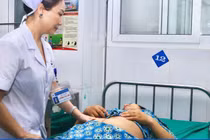 Cấp cứu thành công sản phụ băng huyết sau sinh