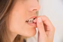 Thói quen nhỏ tưởng như vô hại nhưng tiềm ẩn nguy cơ gây hại sức khoẻ