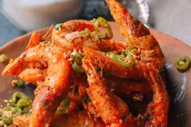 Hôm nay ăn gì: Lạ miệng với tôm rang muối ngon giòn, đậm vị, dễ làm