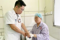 Người đàn ông bất ngờ phát hiện u màng não, dấu hiệu cảnh báo bệnh