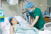 Cứu sống cô gái trẻ vỡ gan nguy kịch sau tai nạn giao thông