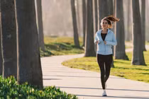 5 bài tập đi bộ giúp giảm mỡ nội tạng, tăng cường thể lực tổng thể