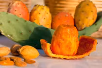 Loại quả gai góc được ví "insulin tự nhiên" giúp hạ đường huyết, xương chắc khỏe