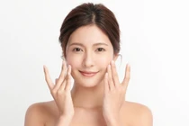 Bí quyết chăm sóc da khi thời tiết chuyển mùa