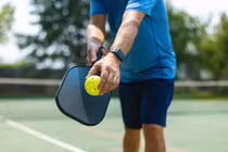 Người đàn ông đột tử khi chơi pickleball, bác sĩ chỉ ra 5 lý do