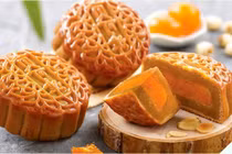 Ai nên hạn chế ăn bánh Trung thu?