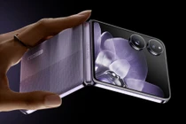 Xiaomi MIX Flip ra mắt - "đối thủ" xứng tầm Galaxy Z Flip6