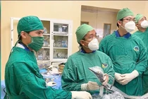 Người phụ nữ nhiễm khuẩn huyết do biến chứng từ viêm thận, bể thận cấp