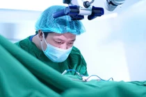 Thủ dâm bằng thiết bị tự chế, nam thanh niên 21 tuổi nhập viện cấp cứu