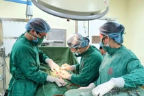 Phẫu thuật "kép" mổ lấy thai, xử trí viêm ruột thừa cho thai phụ 37 tuần