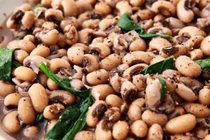 Lợi ích sức khỏe tuyệt vời của đậu mắt đen