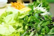 3 không khi ăn rau sống, biết mà tránh kẻo hại sức khỏe