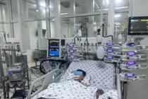 Cứu sống thành công bé trai bị viêm cơ tim tối cấp
