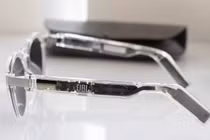 Kính nghe nhạc Soundgear Frames của nhà JBL có gì đặc biệt?