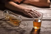 Đau tức bụng sau bữa rượu… đi khám phát hiện viêm tuỵ cấp