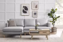 Bỏ túi mẹo vệ sinh ghế sofa sạch bong như mới đón Tết