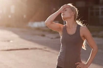 Vì sao càng tập thể dục cơ thể lại càng mệt mỏi, yếu đi?