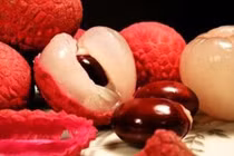 Ăn vải đúng cách để tránh bị "nóng trong người"